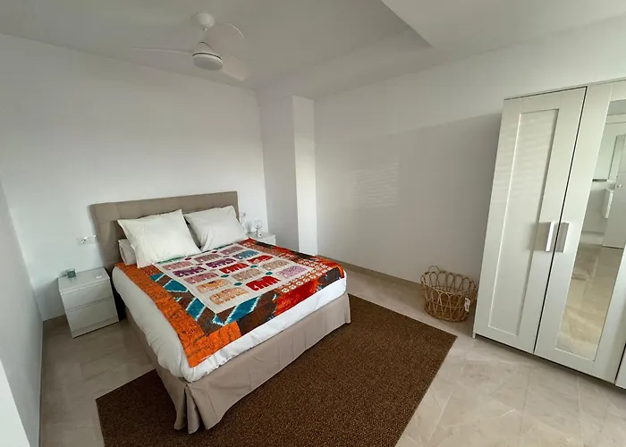 Tokyo Rooms Monsul Habitacion Premium Con Bano Privado